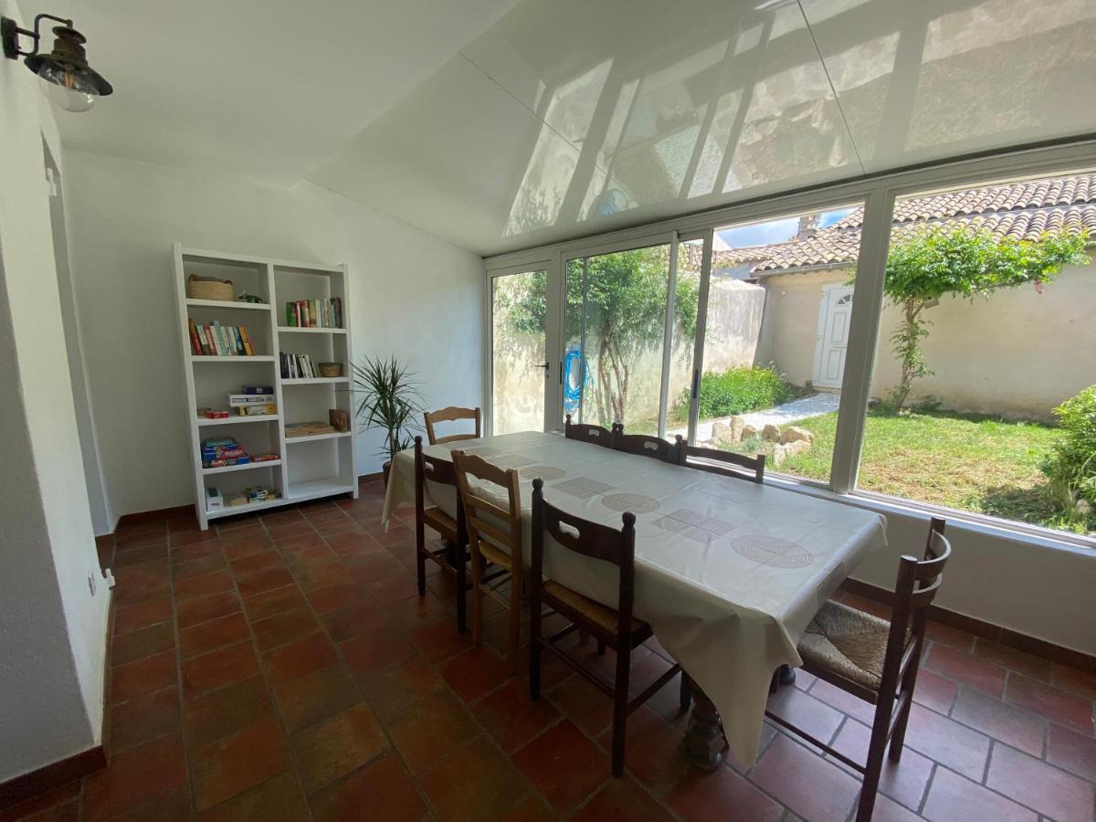 Villa Les Volets Bleus Malaucène Esterno foto