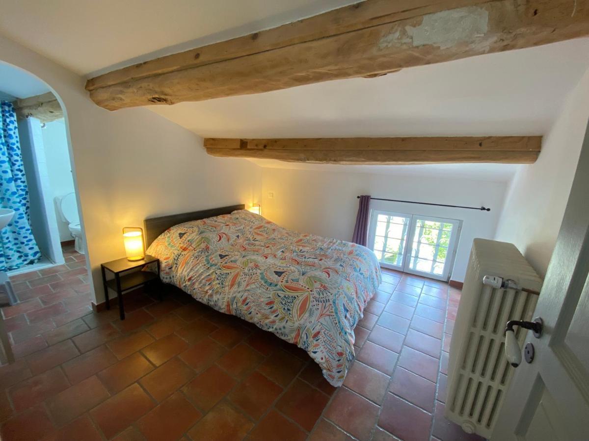Villa Les Volets Bleus Malaucène Esterno foto