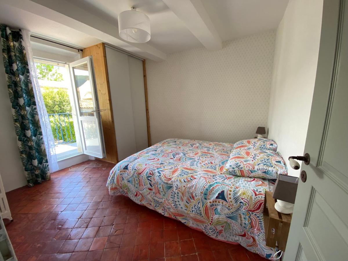 Villa Les Volets Bleus Malaucène Esterno foto