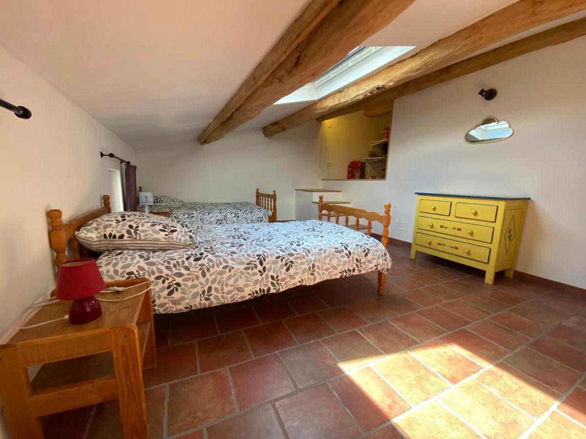 Villa Les Volets Bleus Malaucène Esterno foto
