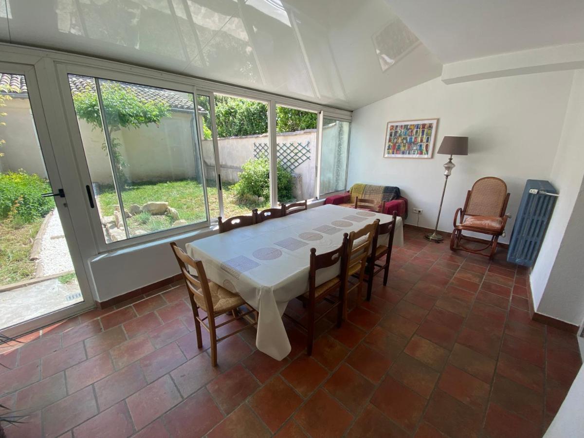 Villa Les Volets Bleus Malaucène Esterno foto
