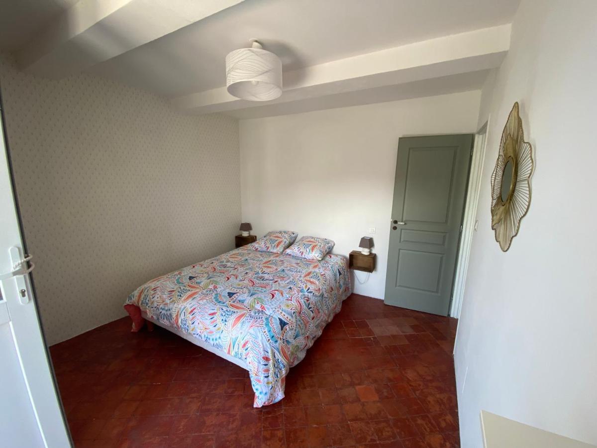 Villa Les Volets Bleus Malaucène Esterno foto